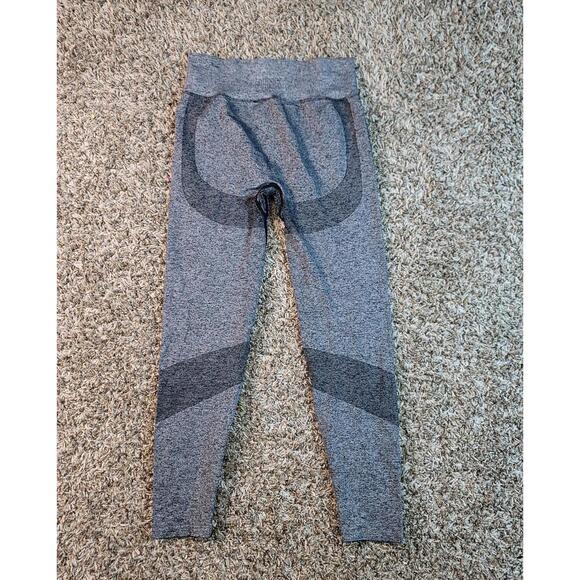 Pink By Victoria’s Secret seamless leggings Women’s Size Medium Gray - Picture 6 of 6